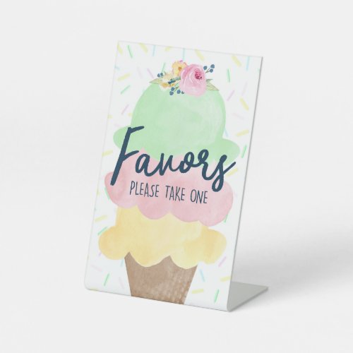 Ice Cream Party Favor Pedestal Sign