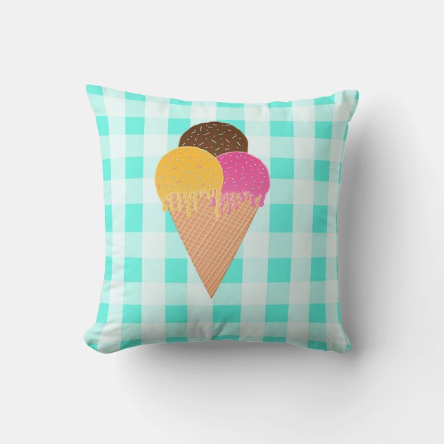 Ice cream throw pillow (Front)