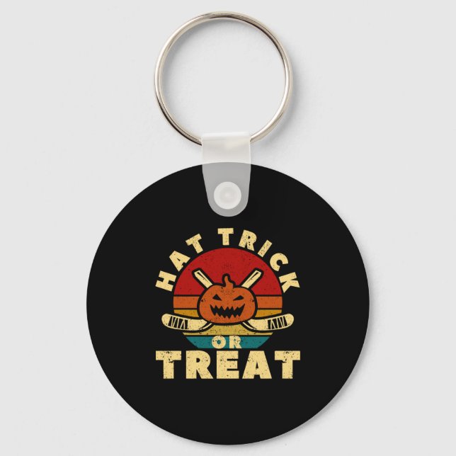 Ice Hockey Player Coach Halloween Pumpkin Hat Tric Keychain (Front)