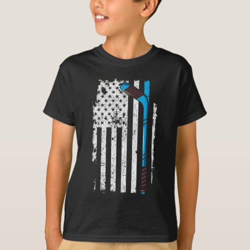 Ice Hockey Stick US American Flag T_Shirt