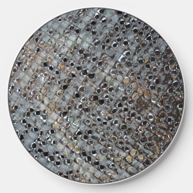 Ice Metal Fire Pit Screen Wireless Charger (Front)