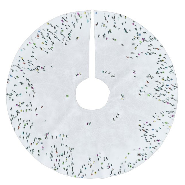 Ice Skaters Christmas Tree Skirt (Front)