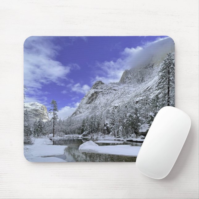 Ice & Snow | Yosemite National Park Mouse Pad (With Mouse)
