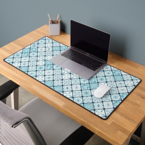 Ice water Colour Ethnic pattern Desk Mat
