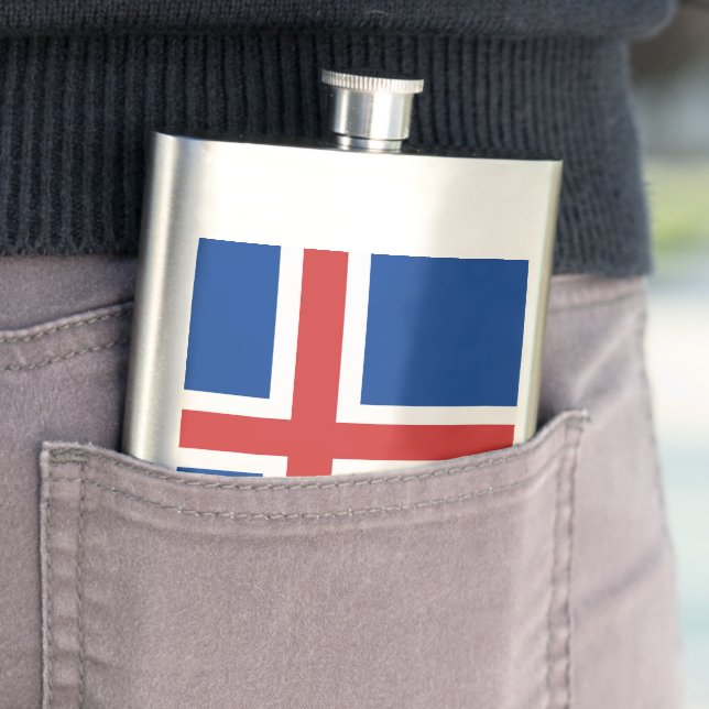 Iceland flag flask (In Situ)