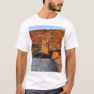 Iceland Mountain River Nature Photography T-Shirt