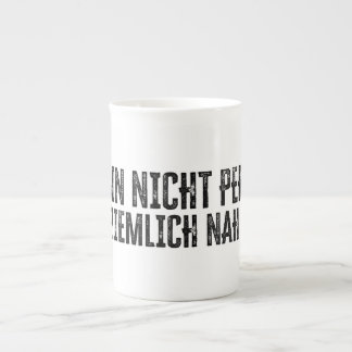 Ich bin nicht perfekt – aber ziemlich nah dran! bone china mug