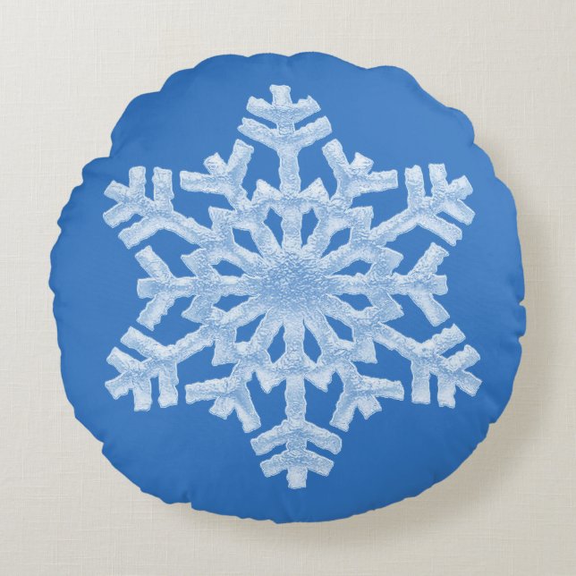Icy Cool Blue Frozen Snowflake Winter Christmas Round Pillow (Front)