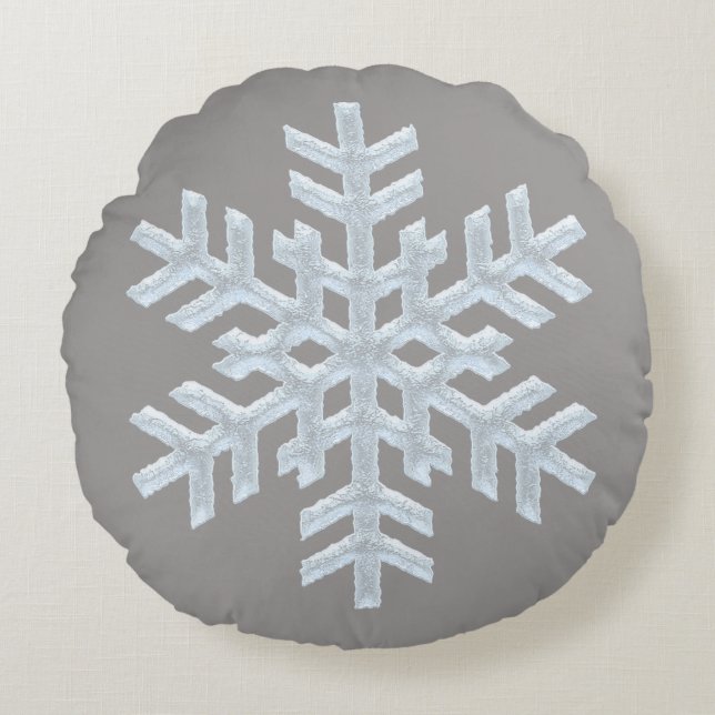 Icy White Frozen Snowflake Elegant Christmas Gray Round Pillow (Front)