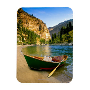 IDAHO, Fishing boat on a sandy beach in the Magnet