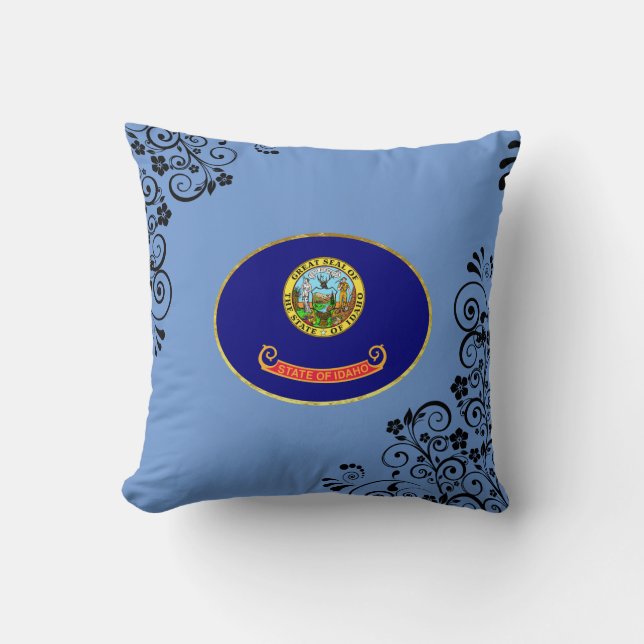 Idaho flag throw pillow (Front)