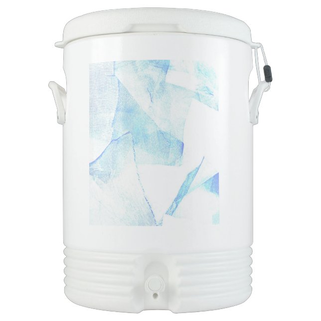 Igloo Half Gallon Beverage Cooler (Front)