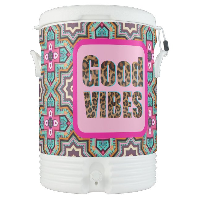 Igloo Half Gallon Beverage Cooler  (Front)