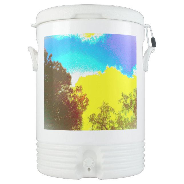 Igloo Half Gallon Beverage Cooler (Front)