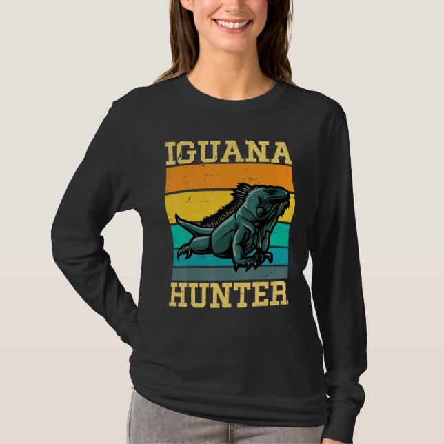 Iguana Hunter Iguanas Iguana Lizard T-Shirt (Front)