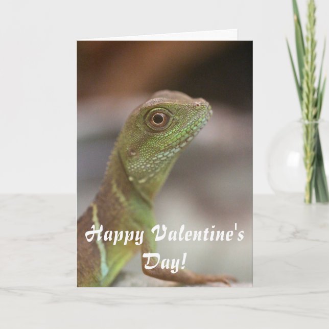 Iguana kiss Valentine's day Holiday Card (Front)