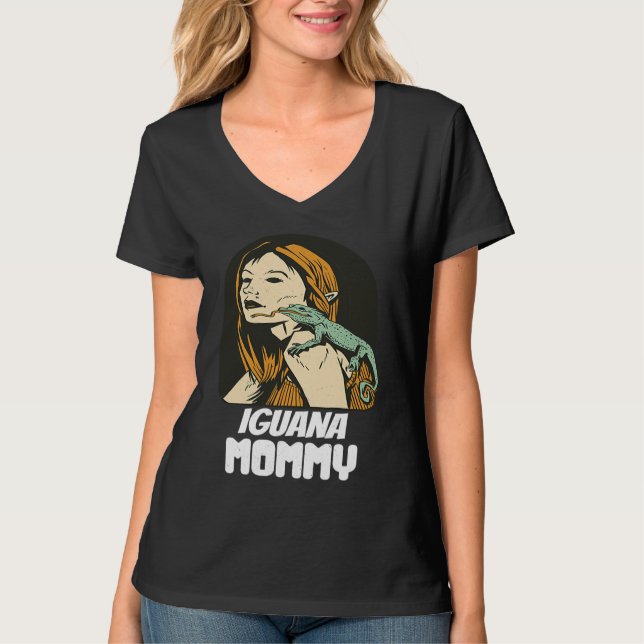 Iguana Mommy  Iguana Mom Iguana Lizard Pet Reptile T-Shirt (Front)