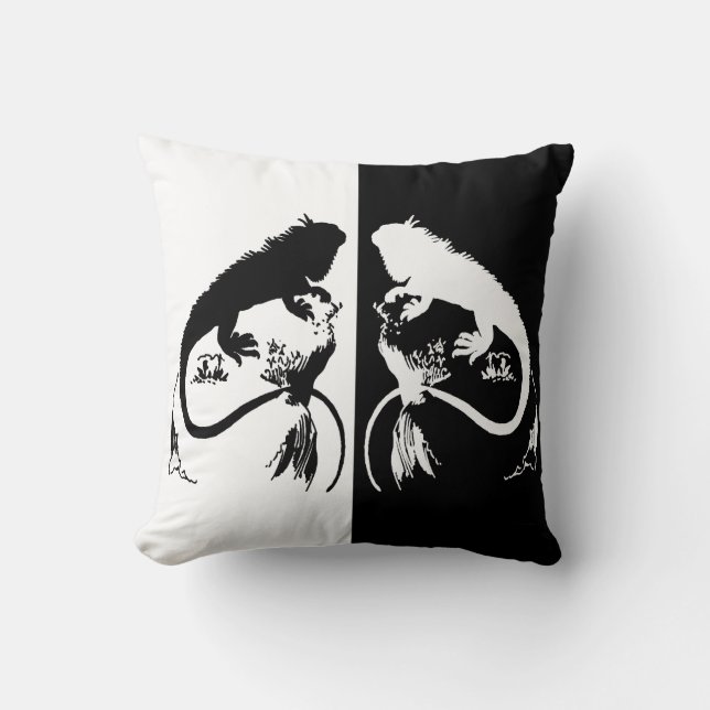 Iguana Throw Pillow (Front)