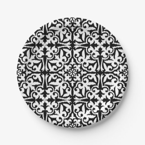 Ikat damask pattern _ Black and White Paper Plates