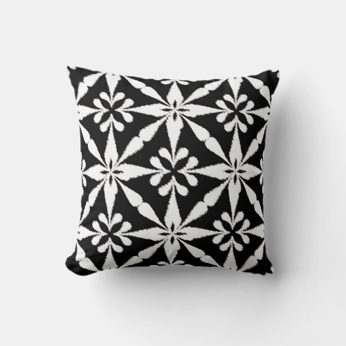 Ikat Star Pattern _ Black and White Throw Pillow