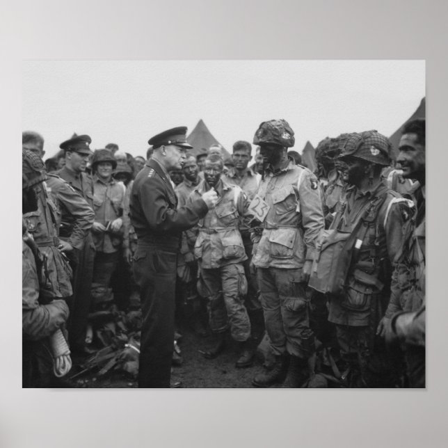 Ike Talking With Airborne On D-Day Poster (Front)
