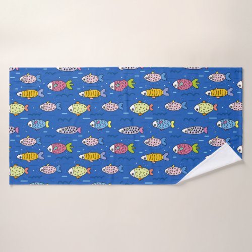 Illustrated fish design bath towel