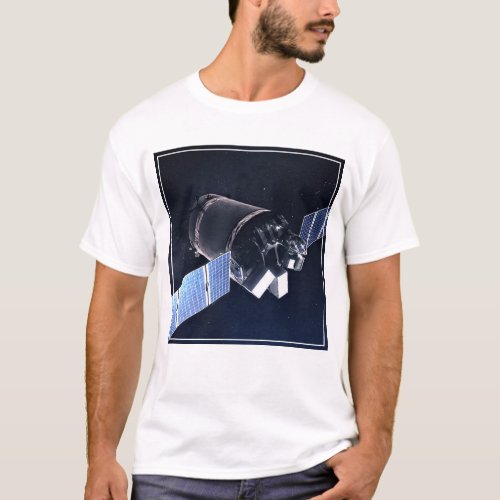 Illustration Of The Dragon Xl Spacecraft T_Shirt