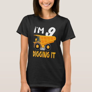 I'm 9 And Digging It Construction Excavator 9th Bi T-Shirt