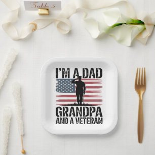 I'm A Dad Grandpa and Veteran Nothing Scares  Paper Plates