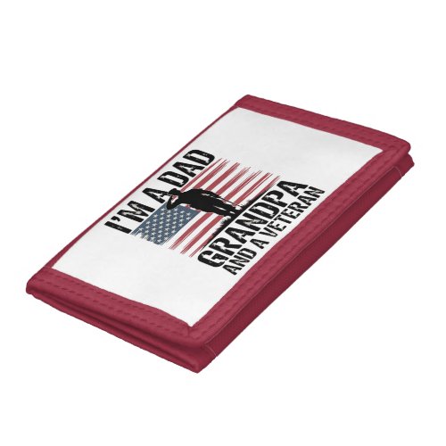I'm A Dad Grandpa and Veteran Nothing Scares Trifold Wallet