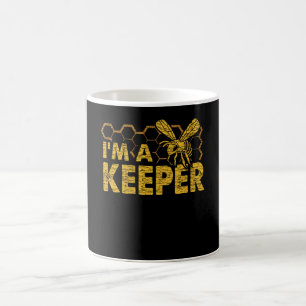 I'm a keeper Beekeepers Beehive Funny Beekeeping Coffee Mug