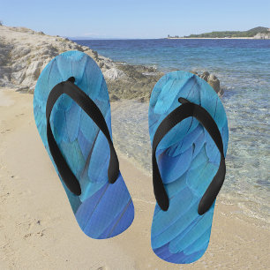 I'm blue - Macaw feathers Kid's Flip Flops