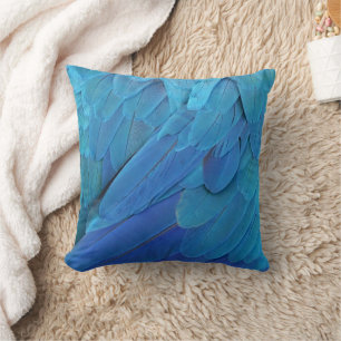I'm blue - Macaw feathers Throw Pillow