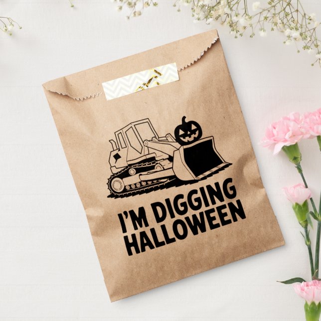 I'm Digging Halloween Pumpkin Face Tractor Kids Favor Bag (Sealed)