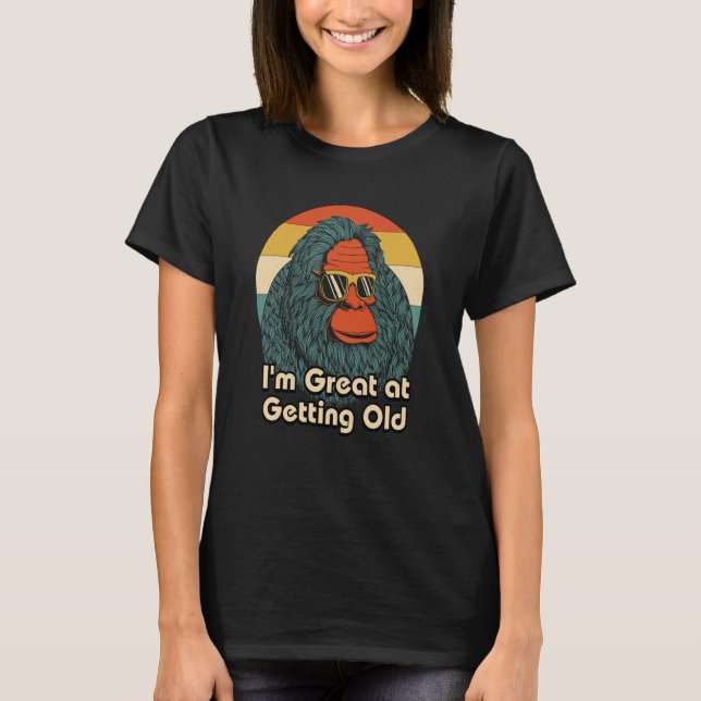 Im Great at Getting Old Grandpa Grandfather Humor T-Shirt (Front)