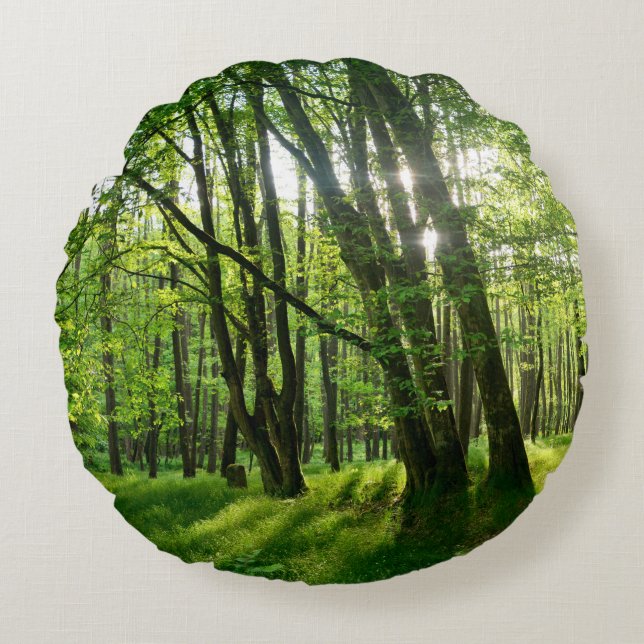 Im grünen Wald Round Pillow (Front)
