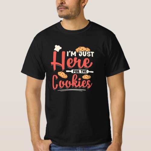 Im Just Here For The Cookies  Xmas Funny Gift T_Shirt