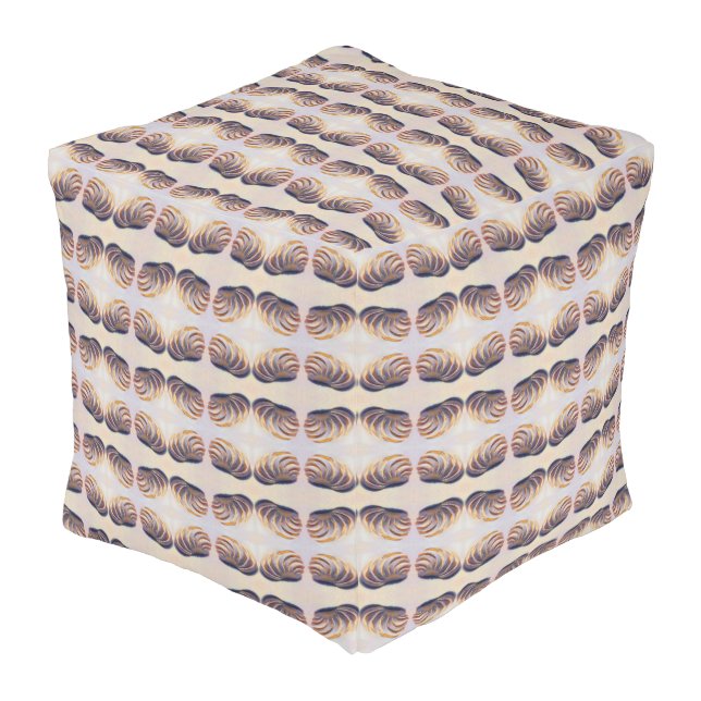 Imperial Venus Shell Pattern Outdoor Pouf (Angled Back)