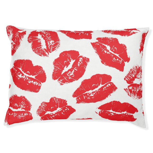 Imprint Kiss Red Lips: Vintage Seamless Pet Bed (Front)