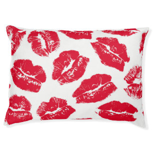 Imprint Kiss Red Lips: Vintage Seamless Pet Bed