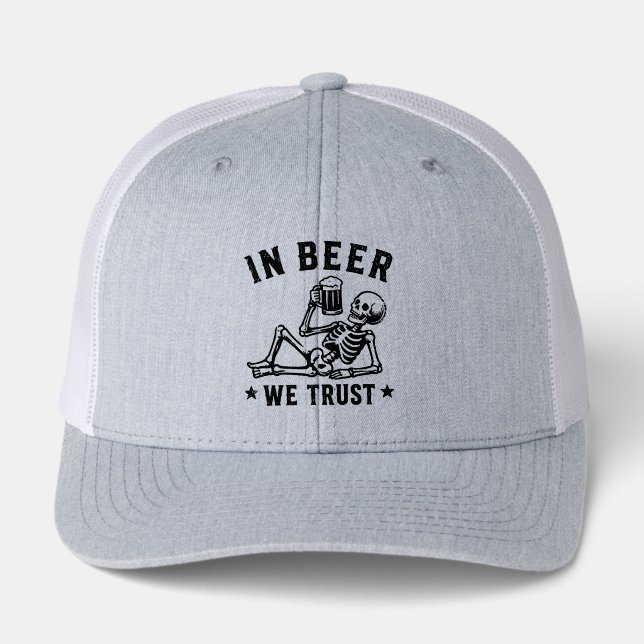In beer we trust chilling skeleton Beer Pong (Front)
