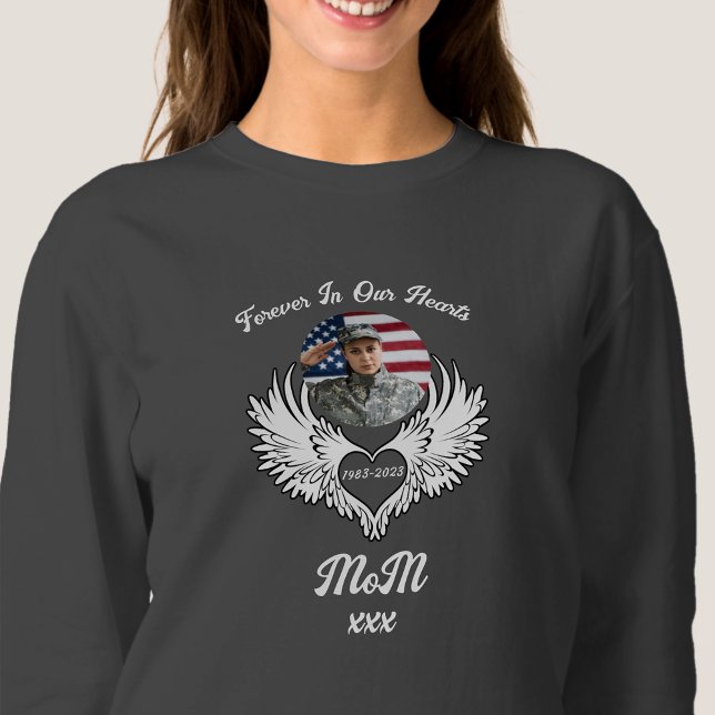 In Loving Memory of Veteran Mom Photo Sweatshirt (Creator Uploaded)