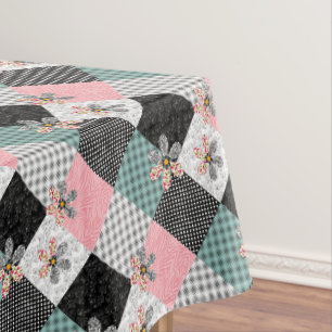 In multicolored colors patchwork rustic pattern tablecloth
