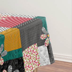 In multicolored colors patchwork rustic pattern tablecloth