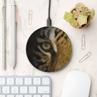 In the Eye of a Tiger Wireless Charger