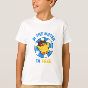 IN THE WATER IM FREE ! T-Shirt