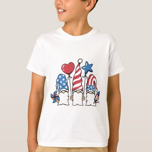 Independence day gnomes design T_Shirt