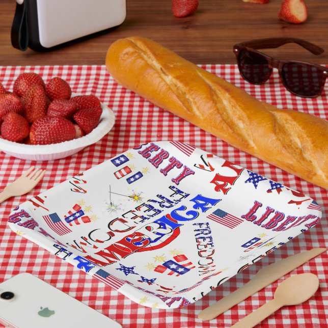 Independence Day Pattern Paper Plates (Picnic)