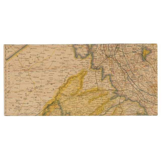 India 4 wood USB flash drive (Front)