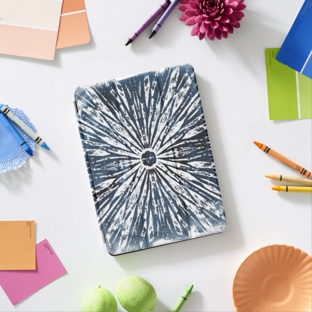 Indigo Ink Radial Motif iPad Pro Cover (Desk)